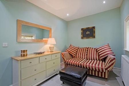 Hatters Cottage Kitchen Living Area