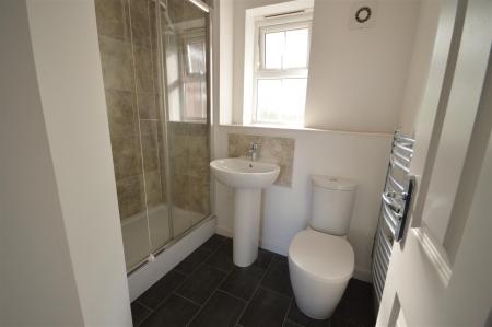 En suite Shower Room