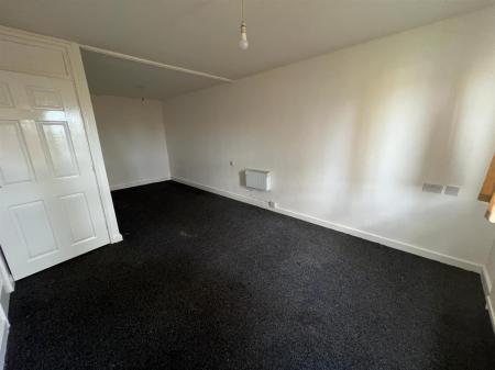 Open Plan Lounge/Bedroom