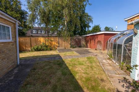 Walnut Drive-09 - t.jpeg