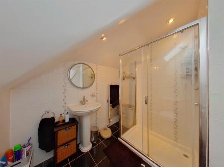 En Suite Pic (1).jpg