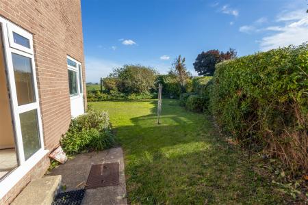 Ashton Way-21 - t.jpeg