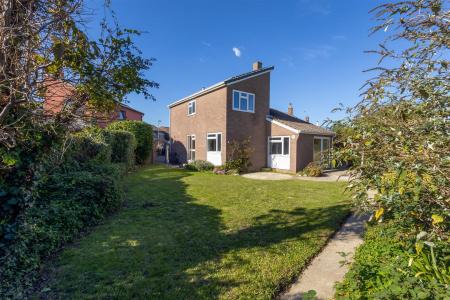 Ashton Way-22 - t.jpeg