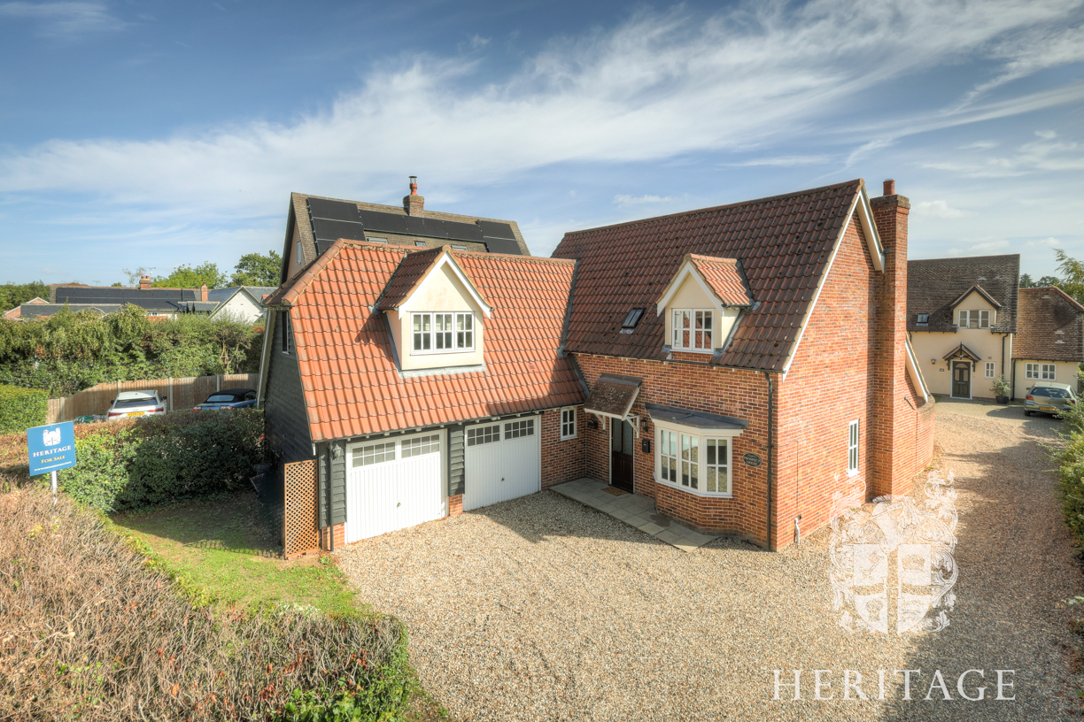 4 bedroom Detached house for sale in Lexden Road, West Bergholt