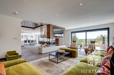 Cooks Hall Road, West Bergholt