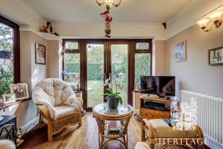 Stable Close, Stanway