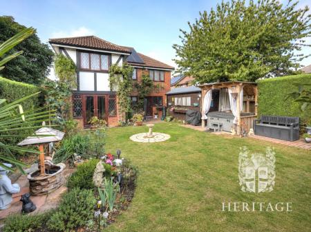 Stable Close, Stanway
