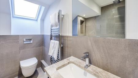 2nd bathroom