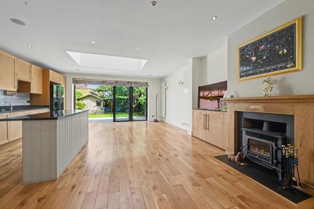 Kitchen/Reception