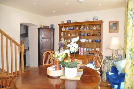 Media image 06
