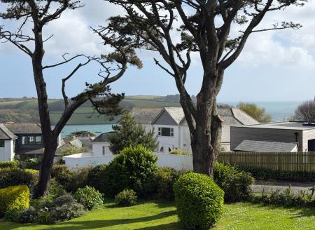 Media image 08
