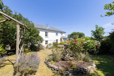 Media image 03