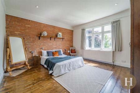 Hadleigh Estate Agents-4.jpg