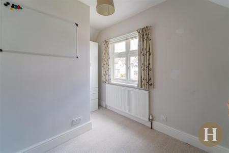 Hadleigh Estate Agents-10.jpg