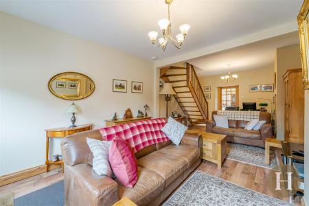 Hadleigh Estate Agents-2.jpg