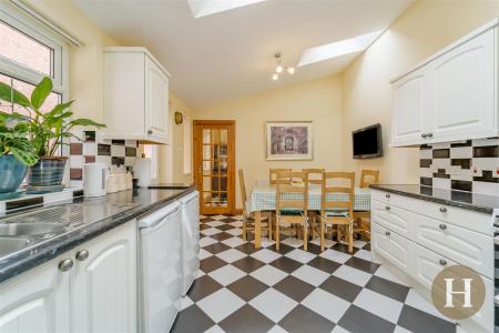 Hadleigh Estate Agents-7.jpg