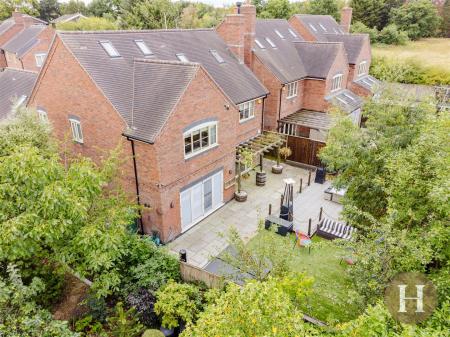 Hadleigh Estate Agents-61.jpg