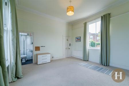 Hadleigh Estate Agents-16.jpg