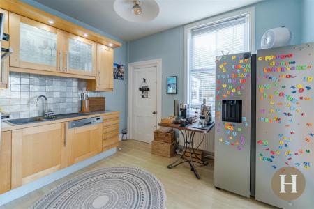 Hadleigh Estate Agents-33.jpg