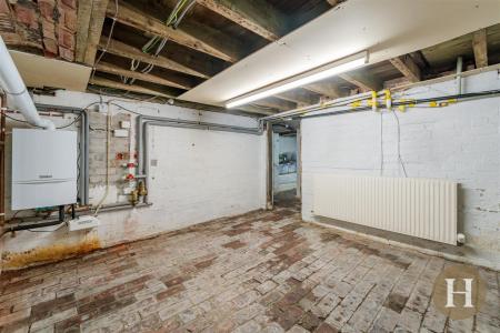 Hadleigh Estate Agents-45.jpg