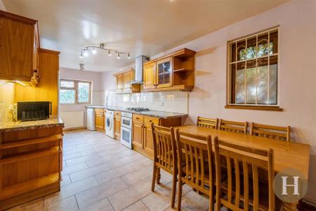 Hadleigh Estate Agents-19.jpg