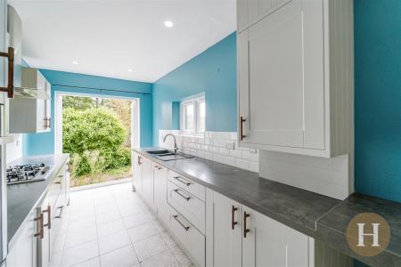 Hadleigh Estate Agents-43.jpg