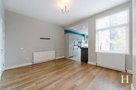 Hadleigh Estate Agents-37.jpg