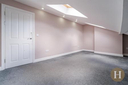 Hadleigh Estate Agents-18.jpg