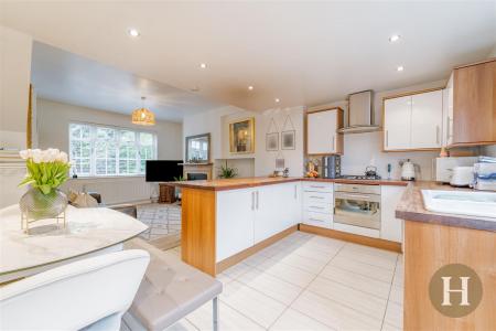 Hadleigh Estate Agents-7.jpg