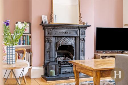 Hadleigh Estate Agents-8.jpg