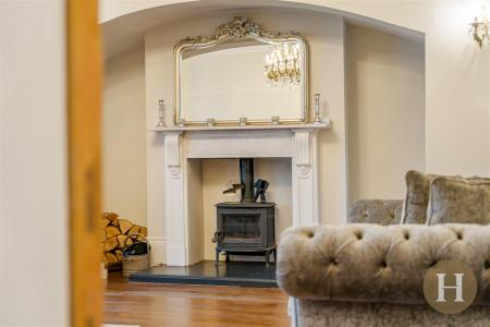 Hadleigh Estate Agents-19.jpg