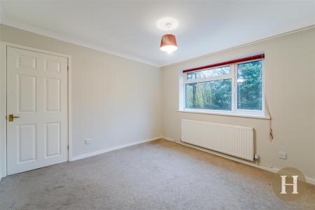 Hadleigh Estate Agents-33.jpg