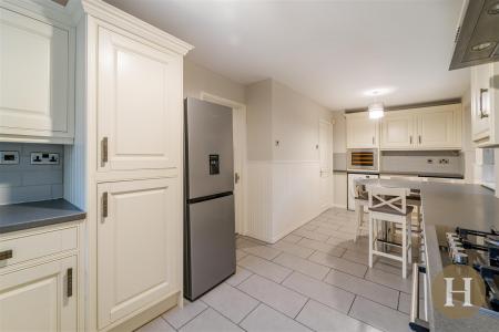 Hadleigh Estate Agents-39.jpg