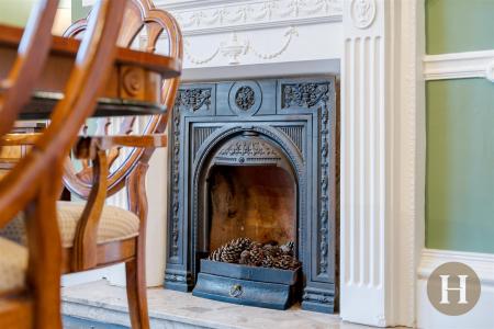 Hadleigh Estate Agents-32.jpg