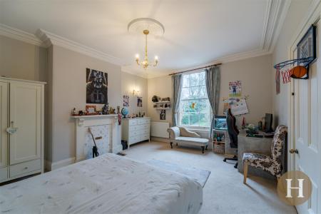 Hadleigh Estate Agents-47.jpg