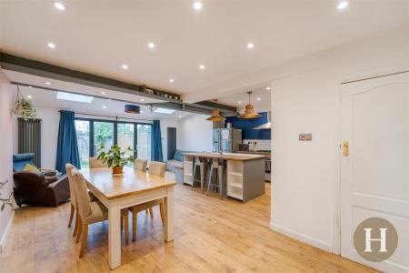 Hadleigh Estate Agents-16.jpg