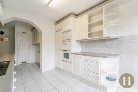 Hadleigh Estate Agents-19.jpg