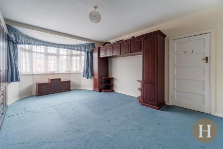 Hadleigh Estate Agents-28.jpg