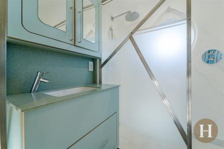 Hadleigh Estate Agents-79.jpg