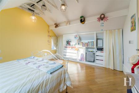 Hadleigh Estate Agents-85.jpg