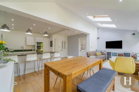 Kitchen/ Diner/ Living Room