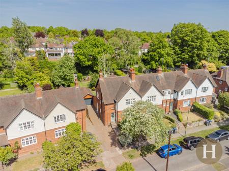 Hadleigh Estate Agents-57.jpg