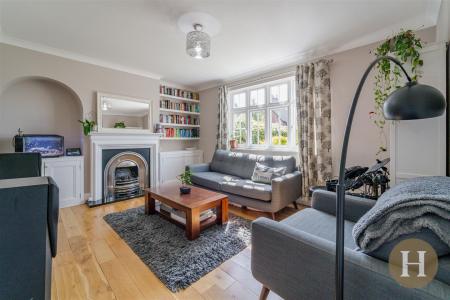 Hadleigh Estate Agents-1.jpg