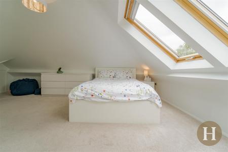 Hadleigh Estate Agents-28.jpg