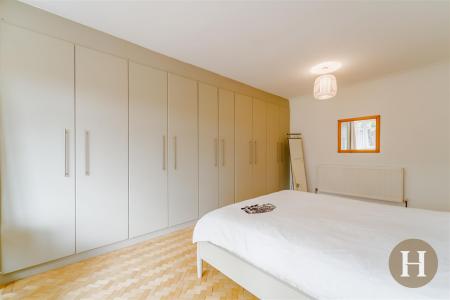 Hadleigh Estate Agents-18.jpg