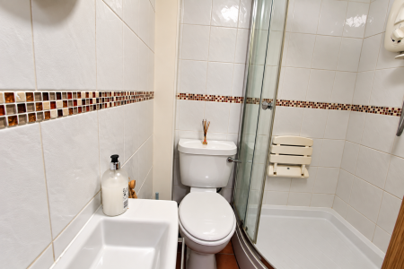 GF shower room