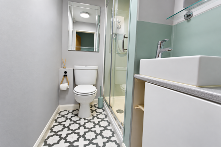 Ensuite