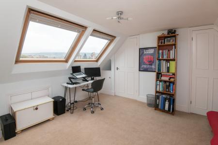 Study/bedroom