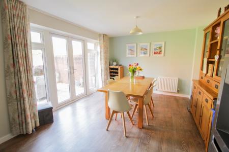 Kitchen/Dining
