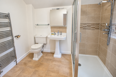 Ensuite
